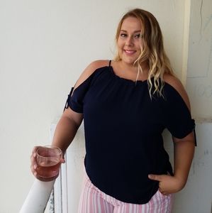 NY&Co navy blouse